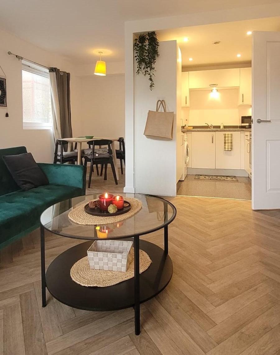 As Apartment Holiday Londres Exterior foto